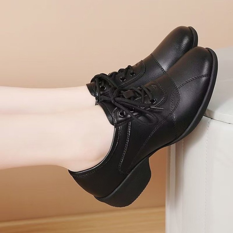 Dames Danssneakers met Lage Ha - Sneakers recensie en prijs
